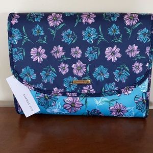Sophia Joy Cosmetics Valet